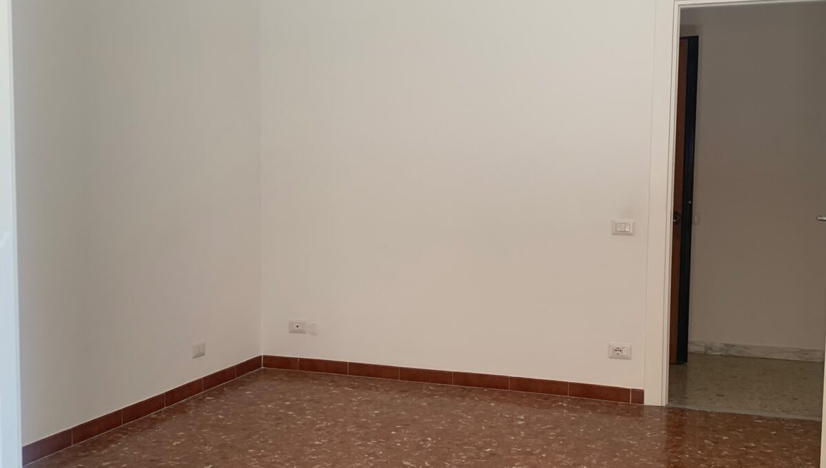 5ebaafd3-f128-4569-9658-cd0a38e32a0a